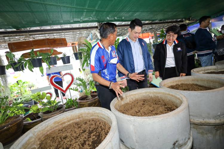 สทบ. ส่งมอบชุดตรวจ ATK ให้เทศบาลเมืองบ้านสวน ตำบลบ้านสวน อำเภอเมืองชลบุรี จังหวัดชลบุรี จำนวน 500 ชุด